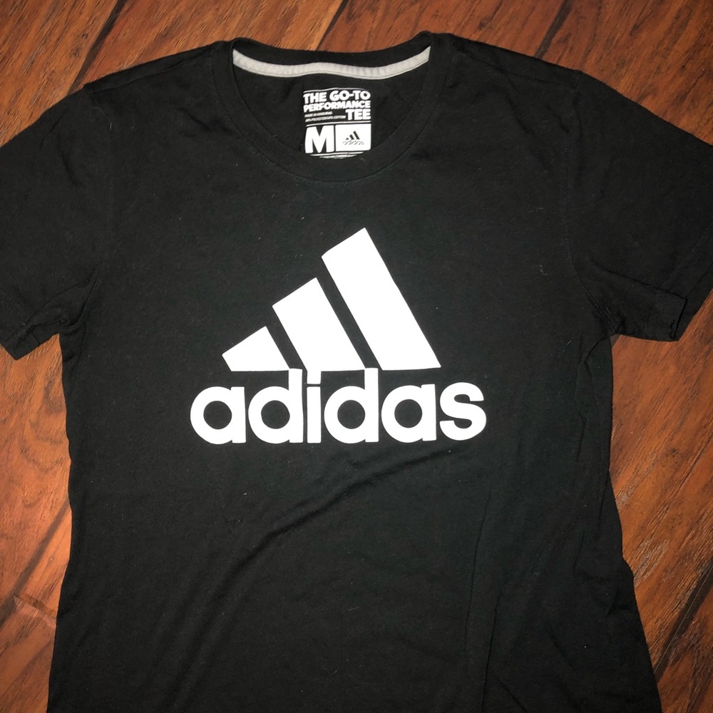 Adidas T-Shirt